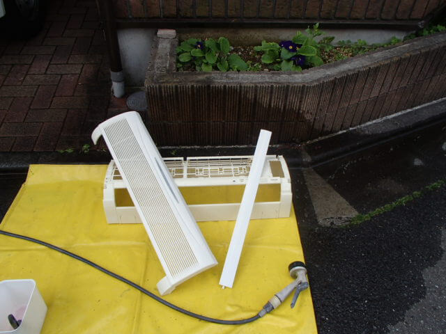 エアコンカバー 洗浄