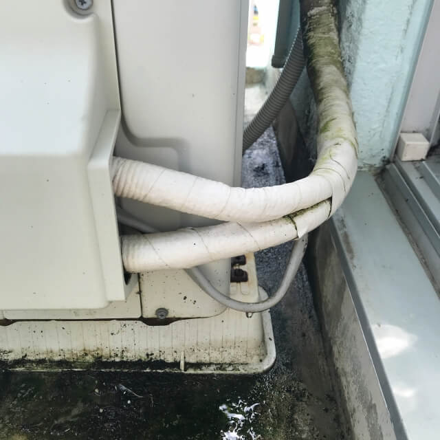 エアコン室外機